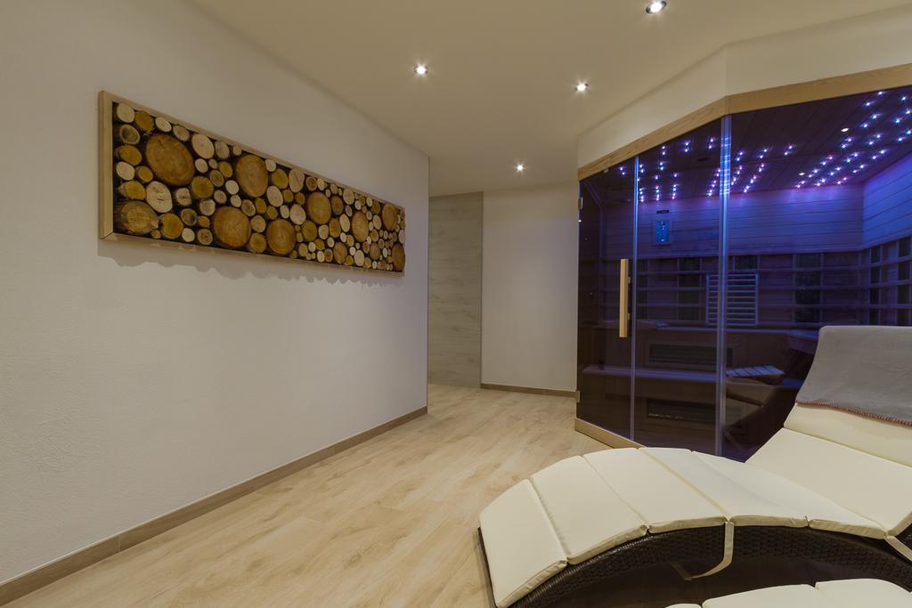 Apartment Dahoam Fulpmes Bagian luar foto