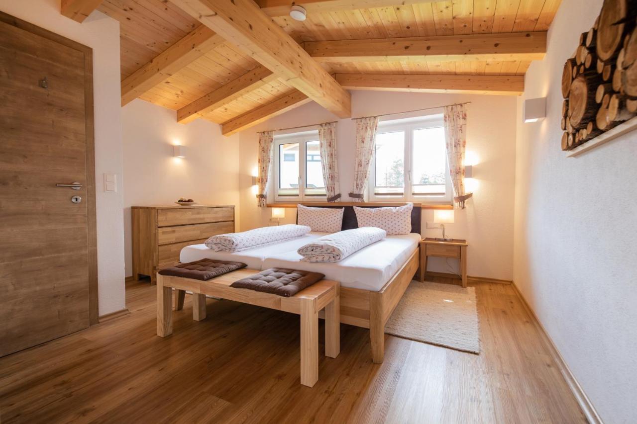 Apartment Dahoam Fulpmes Bagian luar foto